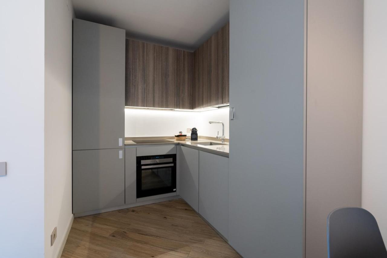Aurealiving - Trastevere Suite With Rooftop & Gym, Your Place In Róma Kültér fotó