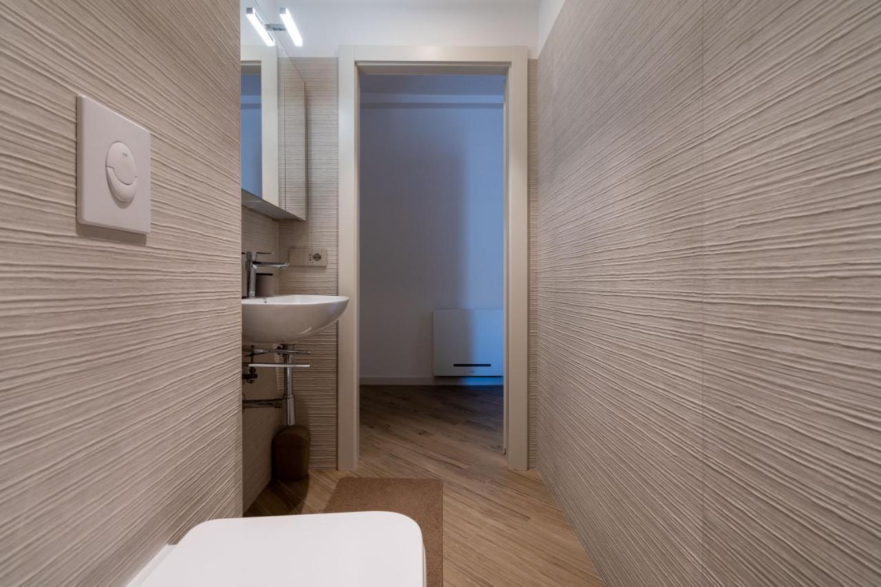 Aurealiving - Trastevere Suite With Rooftop & Gym, Your Place In Róma Kültér fotó