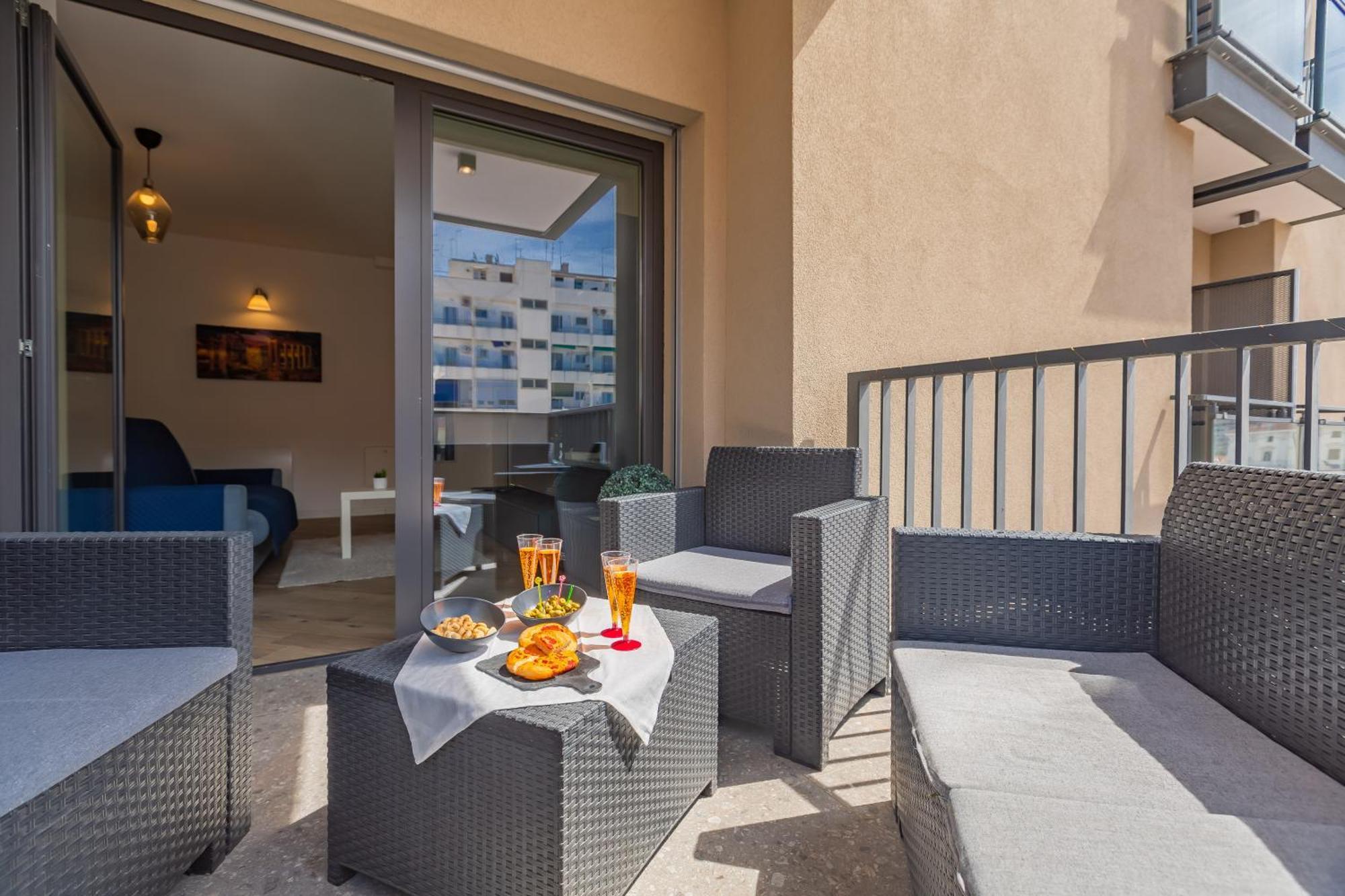 Aurealiving - Trastevere Suite With Rooftop & Gym, Your Place In Róma Kültér fotó